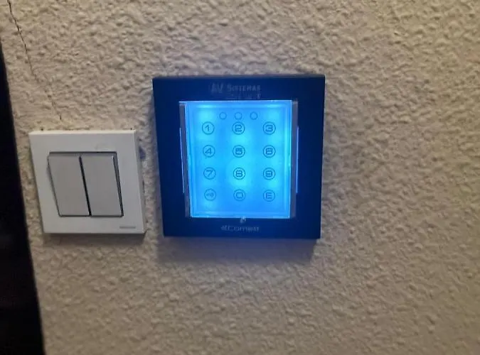 Palacete Frente Al Casco Viejo De דירה בילבאו