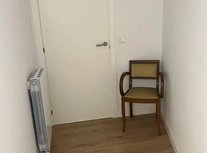 Palacete Frente Al Casco Viejo De דירה *