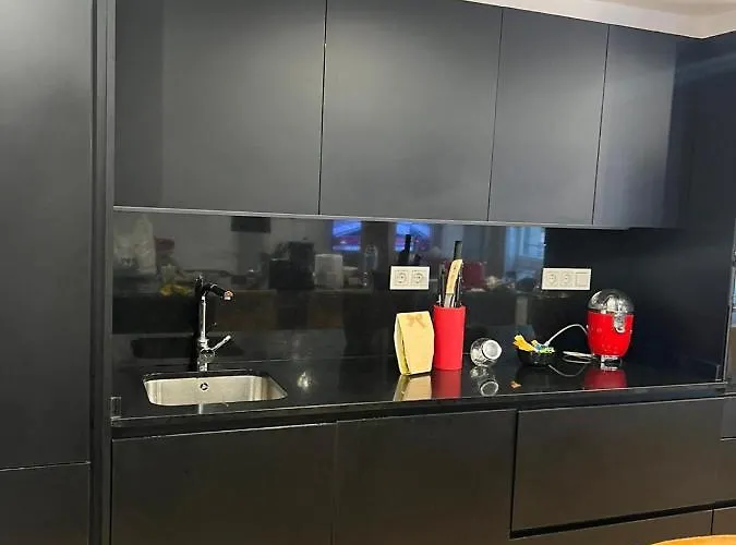 Palacete Frente Al Casco Viejo De דירה בילבאו