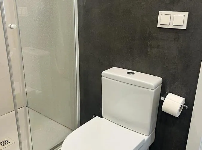 Palacete Frente Al Casco Viejo De Daire