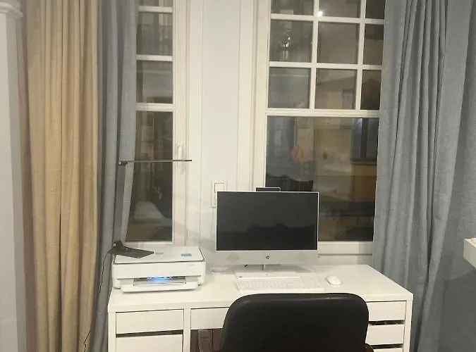 Daire Palacete Frente Al Casco Viejo De